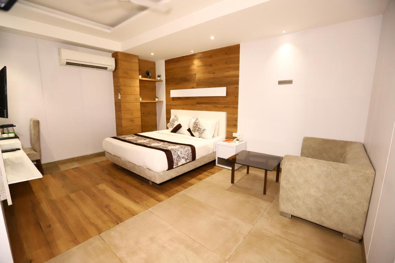 Hotel Stanley By Foxi Group- Near Delhi International Airport Нью-Делі Екстер'єр фото