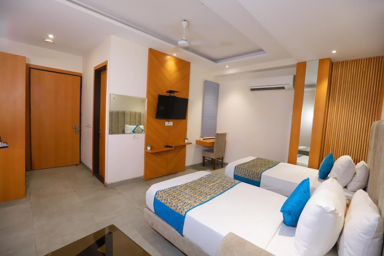 Hotel Stanley By Foxi Group- Near Delhi International Airport Нью-Делі Екстер'єр фото