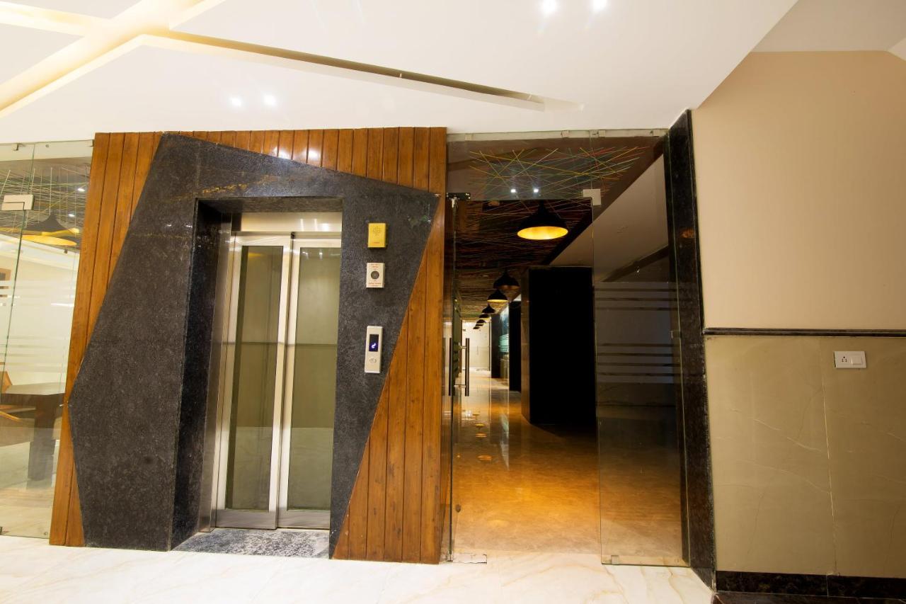 Hotel Stanley By Foxi Group- Near Delhi International Airport Нью-Делі Екстер'єр фото