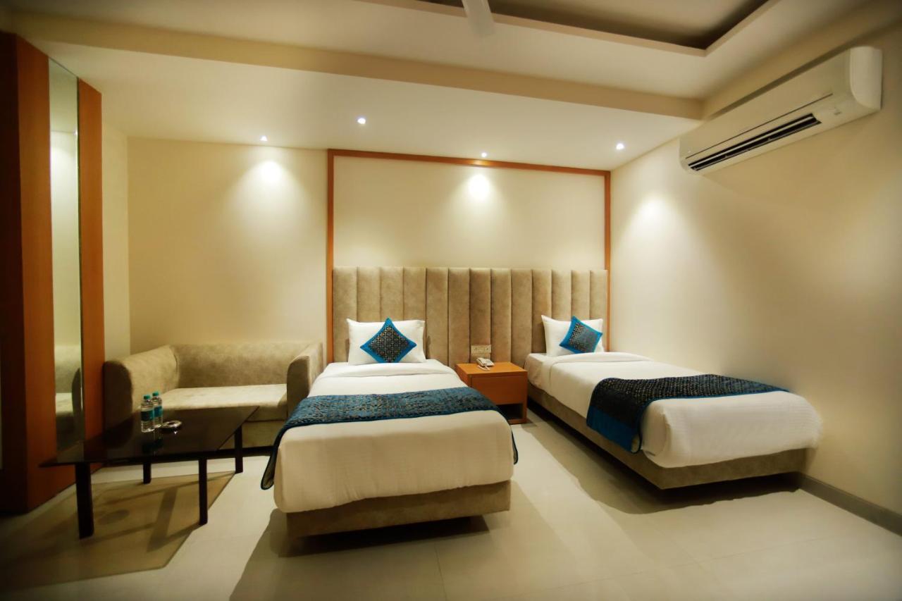 Hotel Stanley By Foxi Group- Near Delhi International Airport Нью-Делі Екстер'єр фото