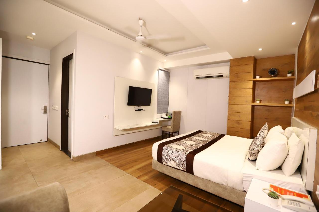 Hotel Stanley By Foxi Group- Near Delhi International Airport Нью-Делі Екстер'єр фото